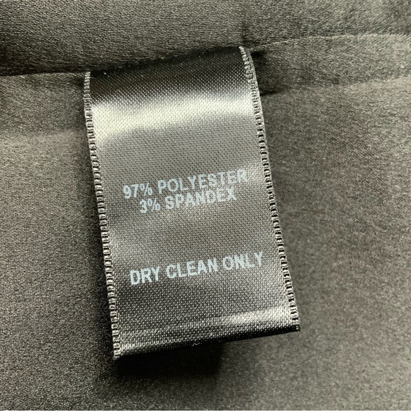 Lulus Little Black Halter  Tie Back Dress. Size Large. (NWT). - Picture 6 of 7